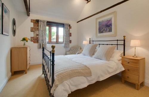 Docking House | Apple Tree Barn