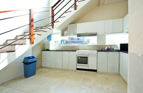 Banjar Semer Hotel | Apple Villa and Apartment
