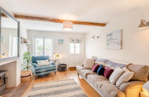 Holt House | Appletree Cottage