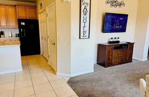Mesquite Condo | Applewood Retreat by Mesquite Vacation Rentals with 2 Car Garage, Foosball Table and $510 in free daily activities