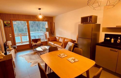 Saint-Jean-de-Sixt Apartment | Appt 5 pers, garage, balcon, WiFi, skis - FR-1-459-151