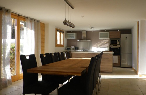 Crest-Voland Apartment | Appt for 10 pers. (4 bedrooms), 100 m. ski slopes of Espace Diamant