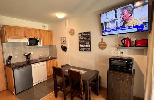 Peyragudes Apartment | Appt hyper-centre Loudenvielle 4 Personnes Jardin et Terrasse