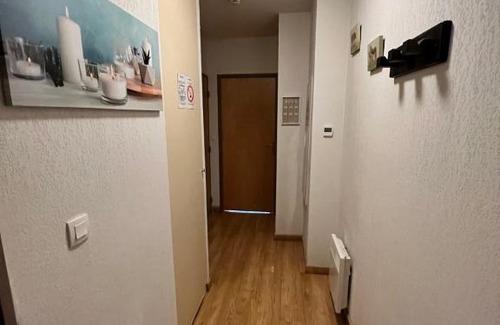Peyragudes Apartment | Appt hyper-centre Loudenvielle 4pers Terrasse Sud vue montagne