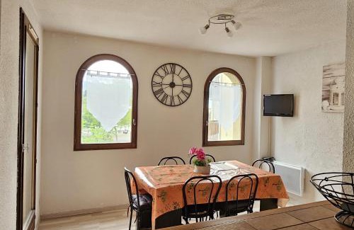 Jausiers Apartment | APPT T2 saisonnier en montagne