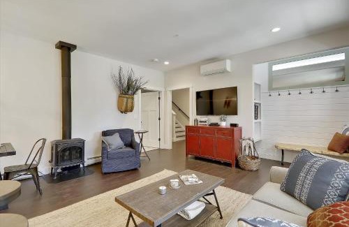 Stowe Area House | Apres Chalet at Village Walk C