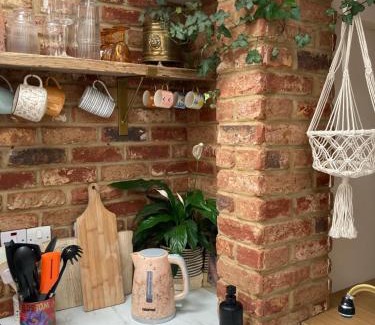 Millbrook Apartment | April Cottage