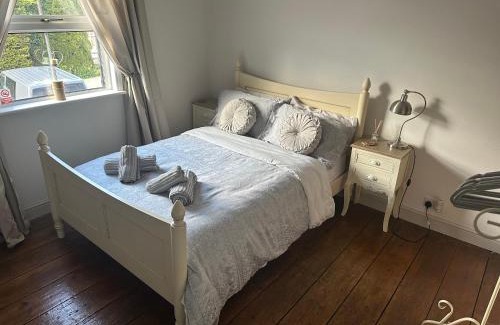 New Forest District House | April Cottage Ringwood
