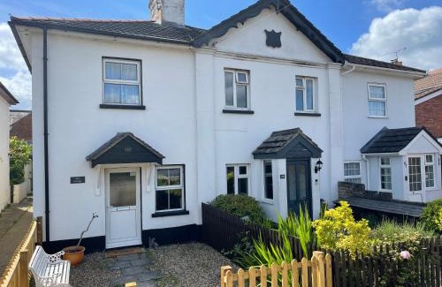 New Forest District House | April Cottage Ringwood
