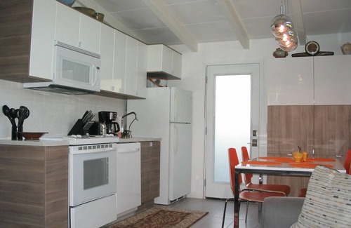 Magnesia Falls Cove Apartment | April & May Special Ranch Mirage Casita 2,200 per month 28nt min