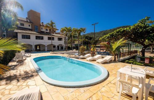 Ponta das Canas Apartment | Apt beautiful condominium foot on the sand RPB038