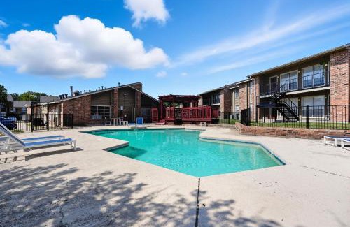 Southwood Valley Apartment | Apt College Station TX mins major Hospitals and A&M U