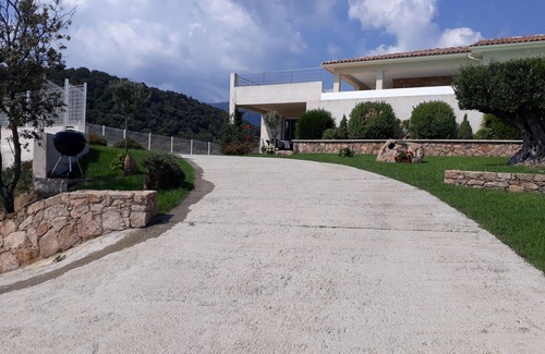 Ventiseri House | apt f3 breathtaking sea and mountain view beaches 10 minutes