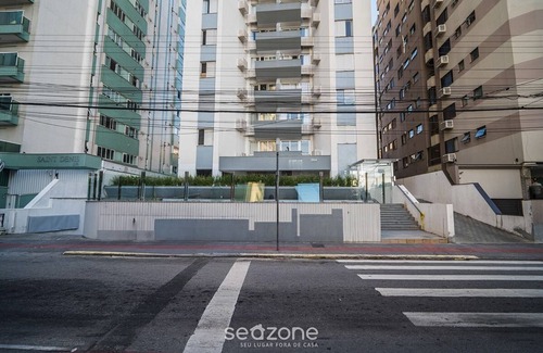 Centro Apartment | Apt Floripa, 50m to the Beach - Pad0103