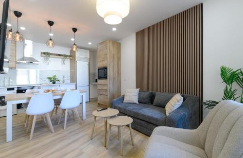 Old Town of Avila Apartment | APT-Inside the Wall-Family,Games,Relax,History