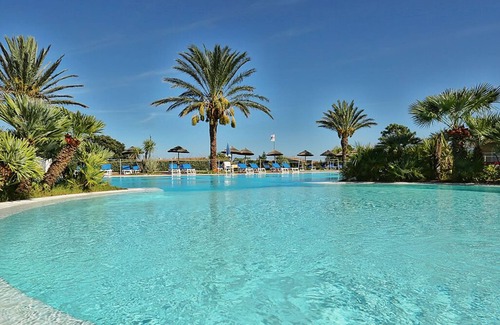 San Teodoro Apartment | Apt. Liscia 2A with shared Swimming Pool