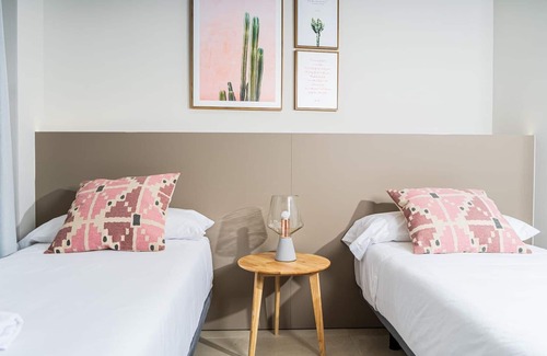 Diputacion de Cartagena Casco Apartment | Apt. Plaza del Rey : 1B : 5 pax.