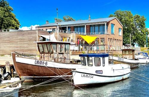 Waase Apartment | Apt "Sunset Lounge" in Waase - Ummanz - Meerblick, Kamin, Sauna