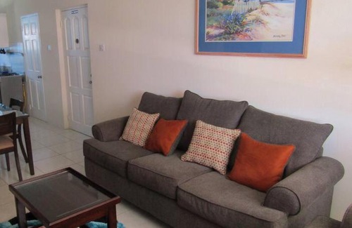Maxwell Apartment | Apt Turtle Beach your home at the beach