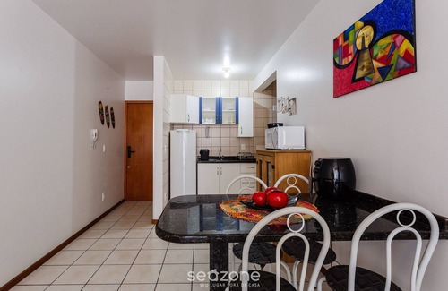 Canasvieiras Apartment | Apt w Barbecue 350m fr Canasvieiras Beach Aal0204