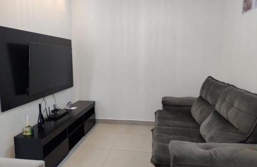 Tabuleiro dos Oliveiras Apartment | Apt w/Gourmet Balcony 500m from the Beach CDM0101