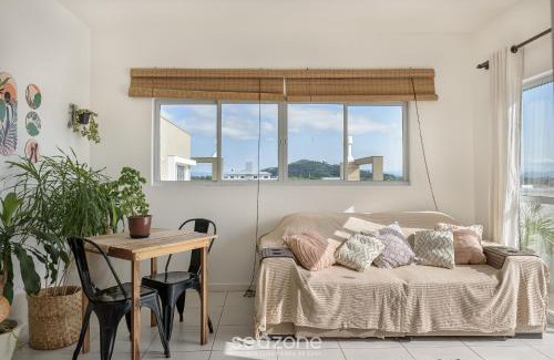 Alto Ribeirao Leste Apartment | Apt w/Rooftop Near the Beach in Floripa - CRI0301