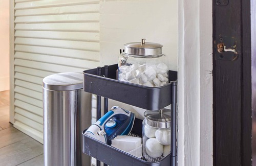 Five Points South Apartment | Apt1 Charles - Step-free Accessible Dog-friendly