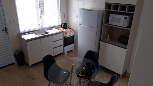 Portinho Apartment | Apto 1 quarto em Laguna SC a 10 min da praia mar grosso - 101
