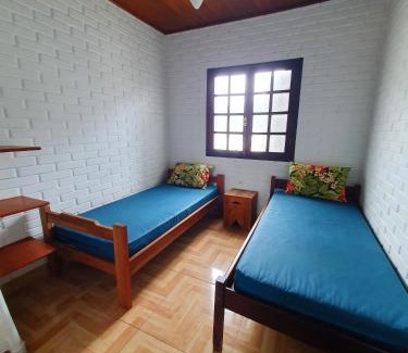 Barra da Lagoa Apartment | Apto 2 Quartos com piscina e churrasqueira, 5min da Praia do Itaguá