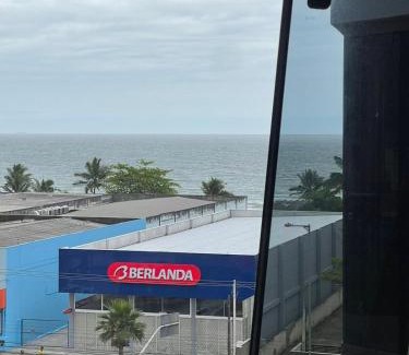 Andorinha Apartment | Apto 3 dorm completo - 100m Praia - Meia Praia