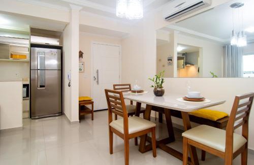 Ingleses Centro Apartment | Apto a 240m do Oceania Park nos Ingleses NX5350