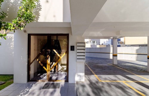 Ingleses Norte Apartment | Apto c/Churrasq 650m da Praia QTIB0301