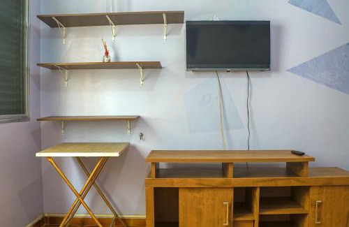 Vila Assuncao Apartment | Apto c garagem, otima localizacao a 80m da Praia