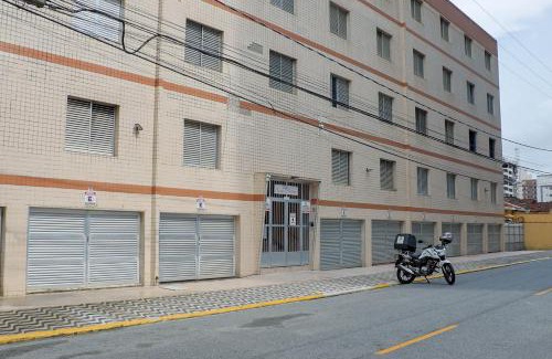 Vila Assuncao Apartment | Apto c garagem, otima localizacao a 80m da Praia
