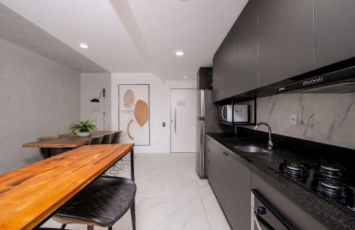 Jurere Apartment | Apto c/piscina em Jurerê Internacional EPC204