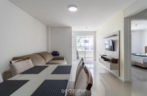 Nacoes Apartment | Apto c/varanda loc. privilegiada em BC BFH0101