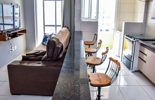 Jardim Imperador Apartment | Apto c Wi-Fi a beira-mar na Praia Jardim Real/SP