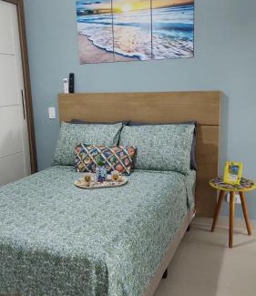 Umuarama Apartment | Apto Centro Ubatuba com Varanda Gourmet, Suíte e Piscina