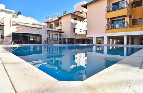 Cachoeira do Bom Jesus Apartment | Apto Charmoso e Prático a 300m da Praia P1012