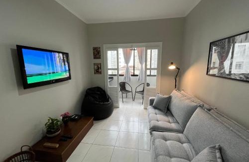 Boqueirao Apartment | Apto com 2 varandas, vista para o mar e AC