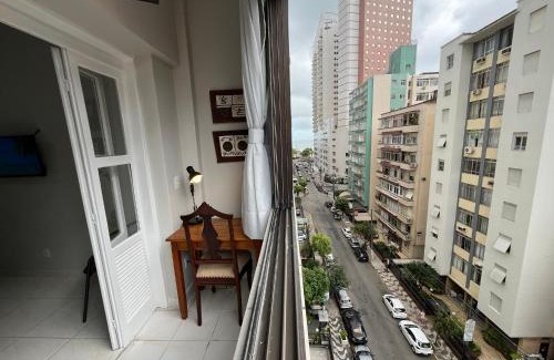 Boqueirao Apartment | Apto com 2 varandas, vista para o mar e AC