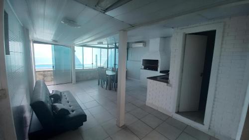 Coloninha Apartment | Apto com piscina em Floripa - Continente