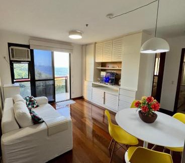 Boa Viagem Apartment | Apto com VISTA do Pão de Açúcar, VARANDA, PISCINA, SAUNA, ACADEMIA, COZINHA COMPLETA, GARAGEM, PORTARIA 24h e MINI MERCADO
