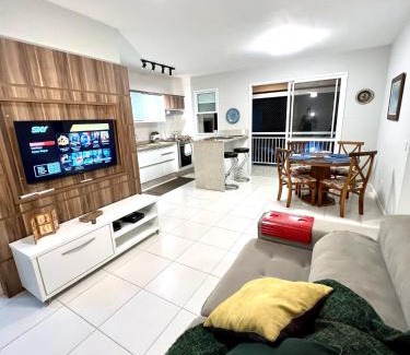 Ingleses Norte Apartment | Apto Completo 6 pessoas 100m da Praia dos Ingleses