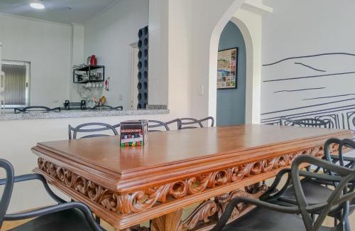 Embare Apartment | Apto completo no Embaré - Beira Mar - Ar - Garagem