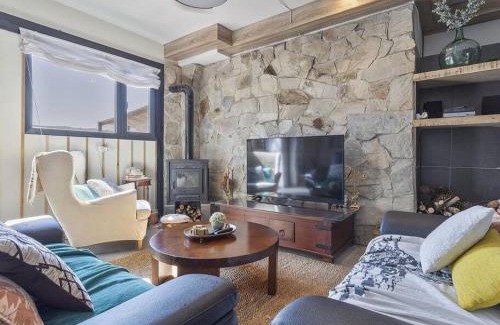 Robledo de Chavela Apartment | Apto con Piscina en la Sierra de Madrid