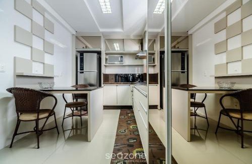 Castelo Branco Apartment | Apto Encantador a 350m da Meia Praia RMF1102
