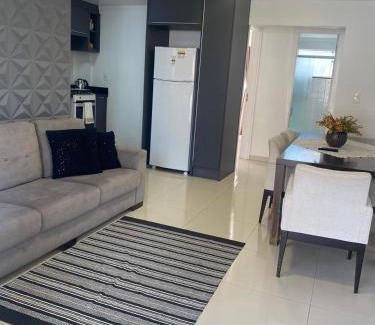 Centro Apartment | Apto ideal entre Aeroporto, a Praia e o Beto Carrero