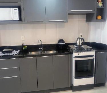 Centro Apartment | Apto ideal entre Aeroporto, a Praia e o Beto Carrero
