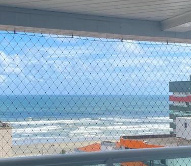 Aviacao Apartment | Apto lindo e aconchegante na Praia Grande c/ vista